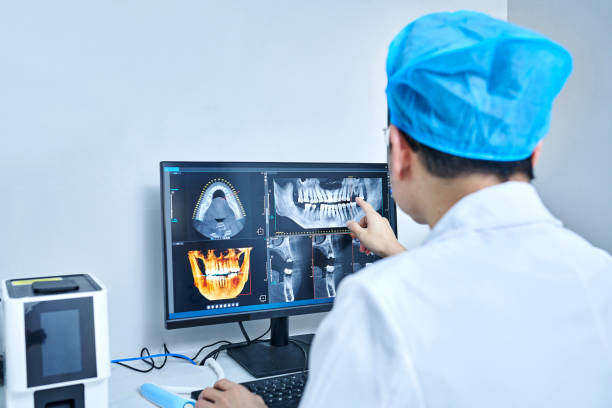 Best Emergency Tooth Extraction in Winfield, IA